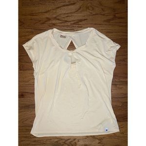 Marmot Peach Open Back Shirt Size‎ Small Petite